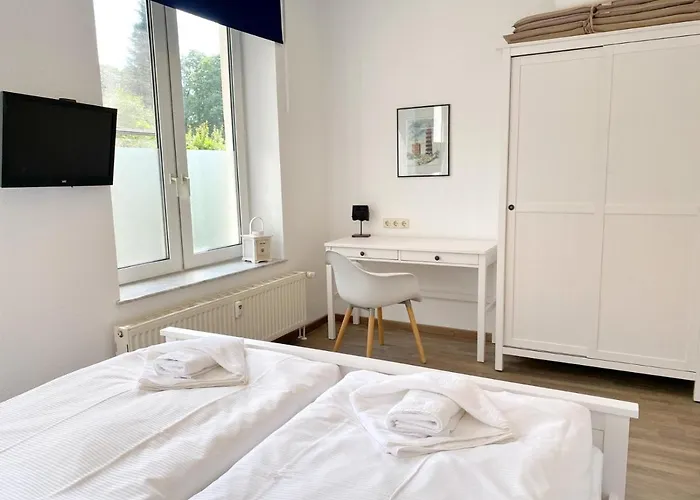 Vilm E Gross Stresow