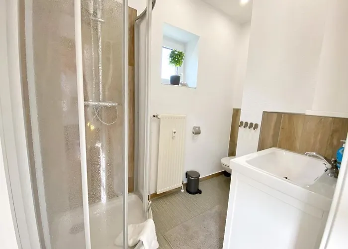 Vilm E Gross Stresow